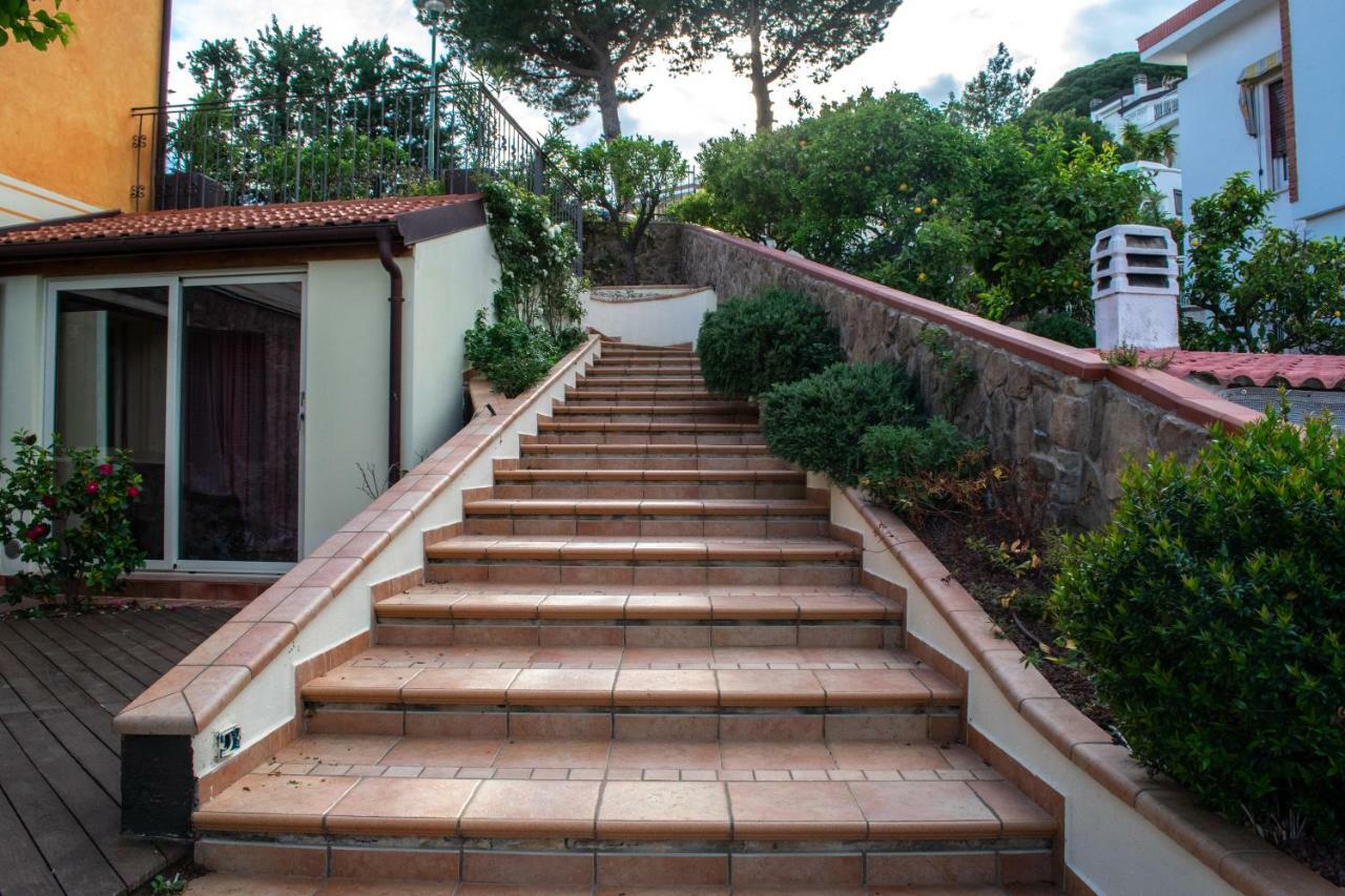 Villa Pineland Borghetto Santo Spirito Exterior foto