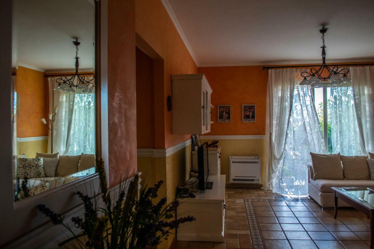 Villa Pineland Borghetto Santo Spirito Exterior foto